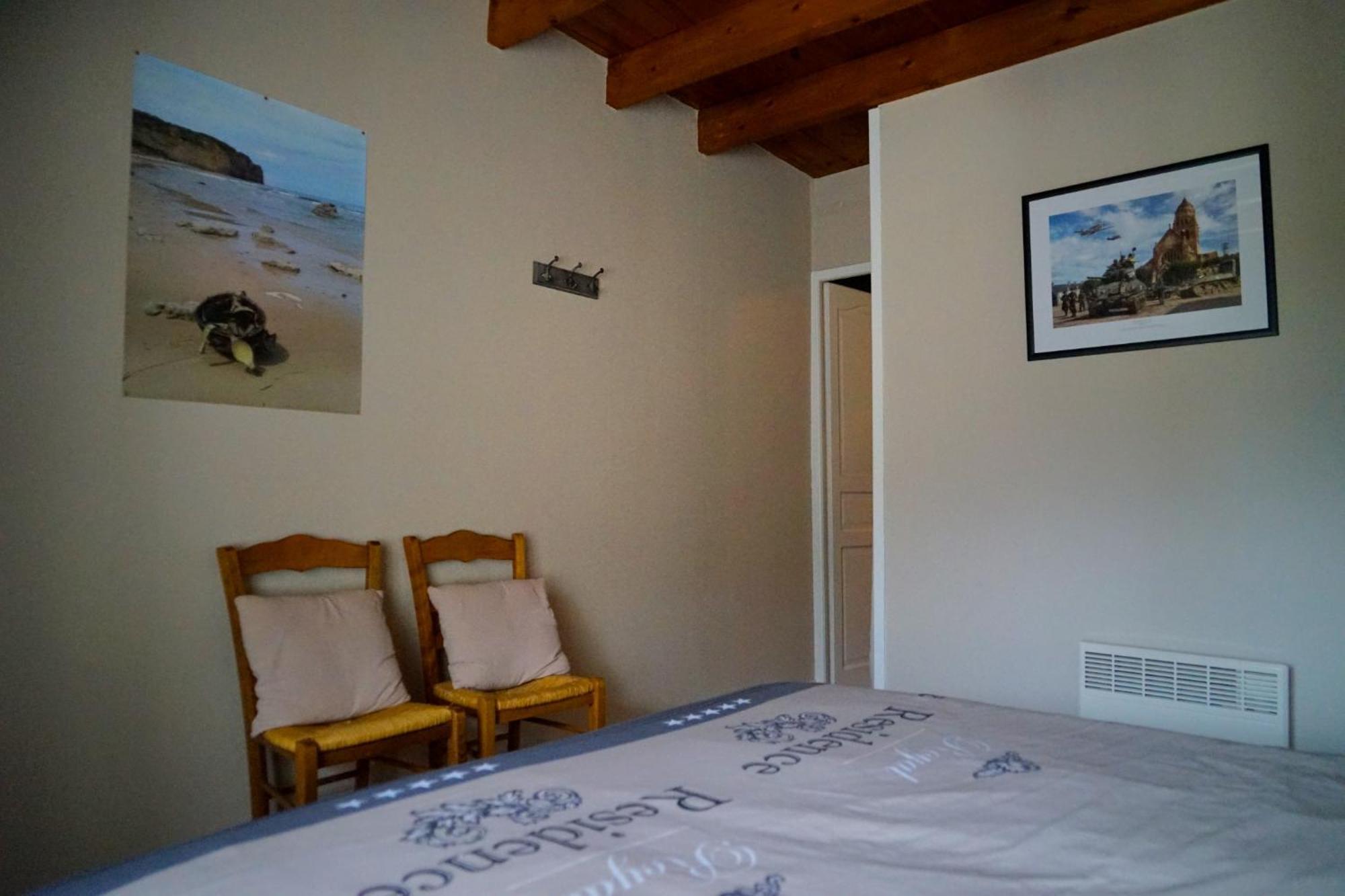 Domaine Airborne Bed & Breakfast Carentan-les-Marais Room photo